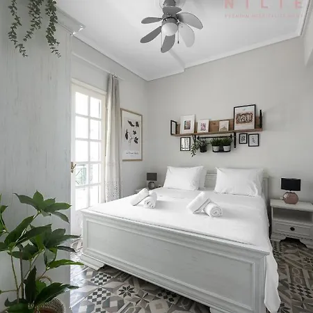 Apartment East Penthouse, Nilie Hospitality Mgmt *