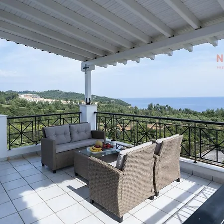 East Penthouse, Nilie Hospitality Mgmt *